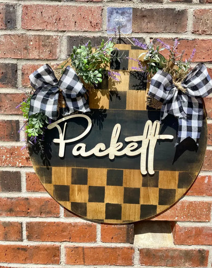 18’’ Wood Door Hanger-Checkered Black/Neutral