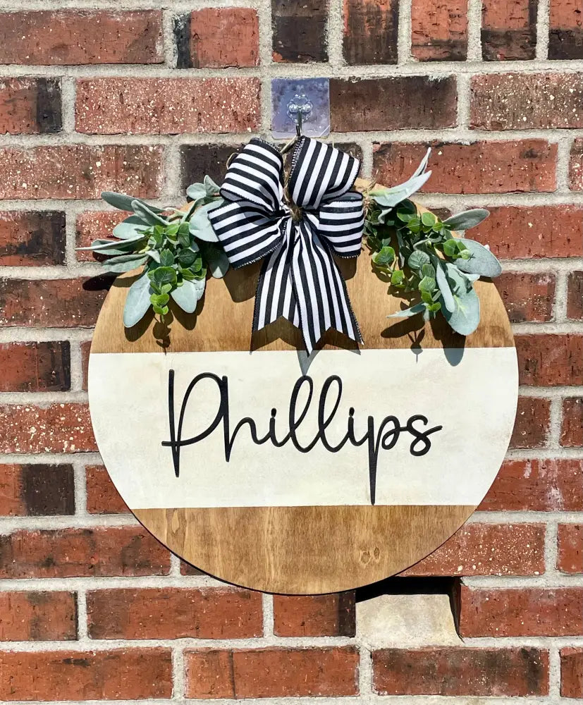18’’ Wood Door Hanger-Neutral/White