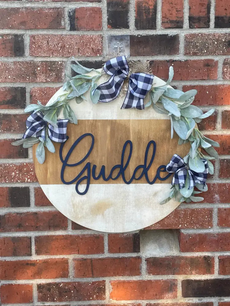 18’’ Wood Door Hanger-White/Neutral